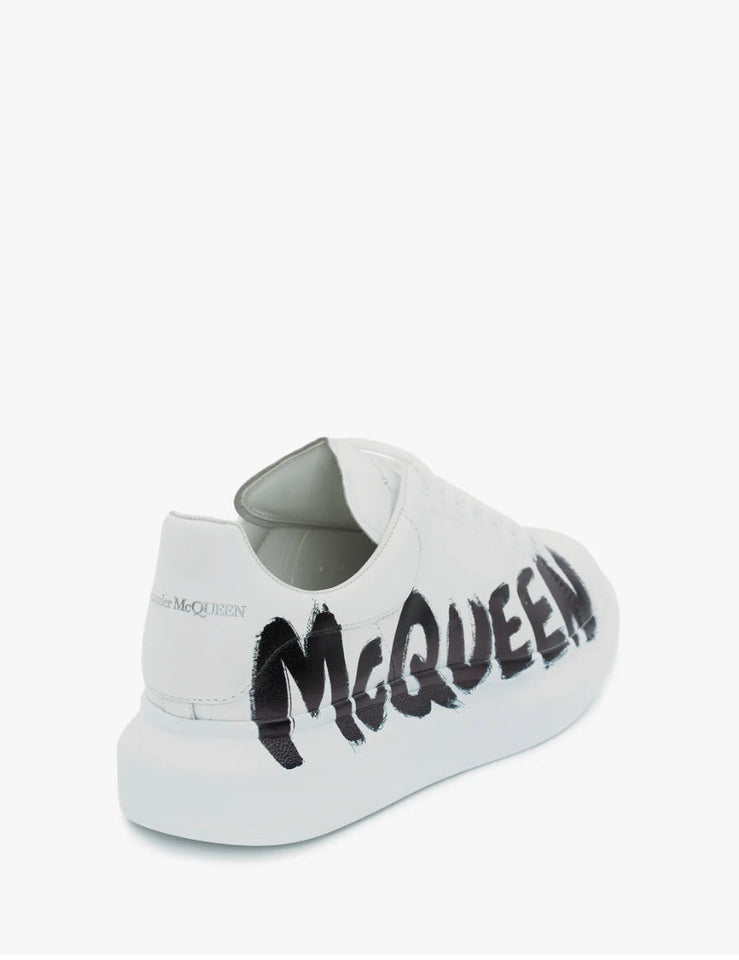 Alexander mcqueen scritta dietro hotsell