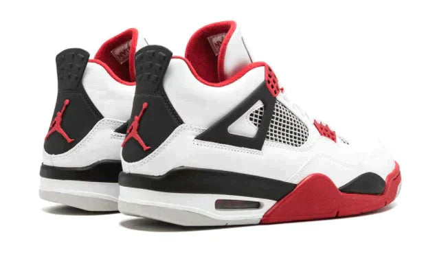 AIR JORDAN 4